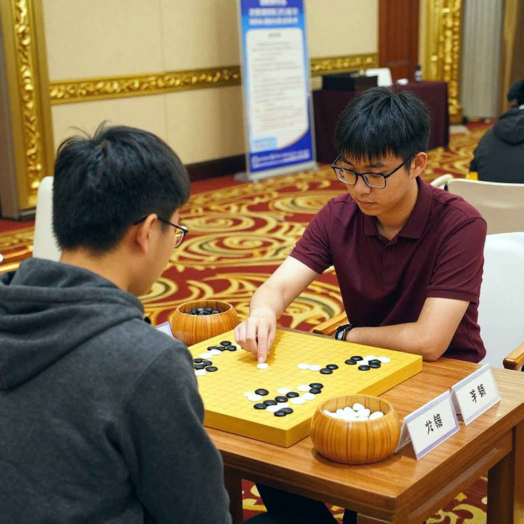Ván Scotland và cú lệch pha thị trường: khi Kasparov 2026 bị đóng gói dưới tên Vincent Keymer Ván Scotland và cú lệch pha thị trường: khi Kasparov 2026 bị đóng gói dưới tên Vincent Keymer