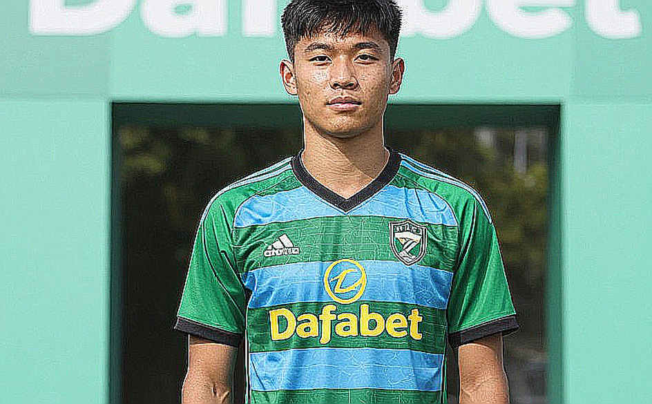 Nhịp độ Kashima và bài toán thể lực của Công an Hà Nội ở ACL Elite